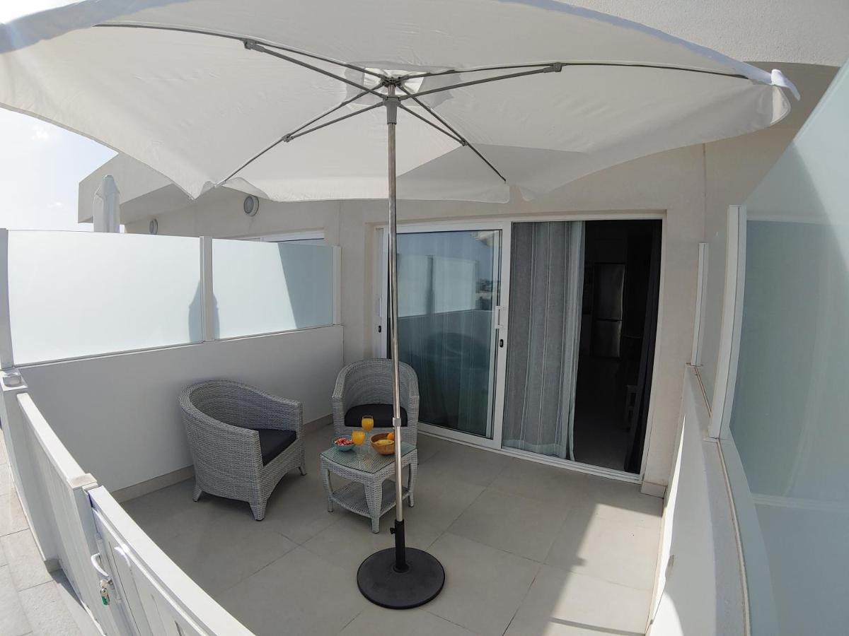Apartment Namaste- Amazing Sea View & Infinity Pool - Good Wifi - Smart Tv-Residence Senator Costa Teguise Exterior foto